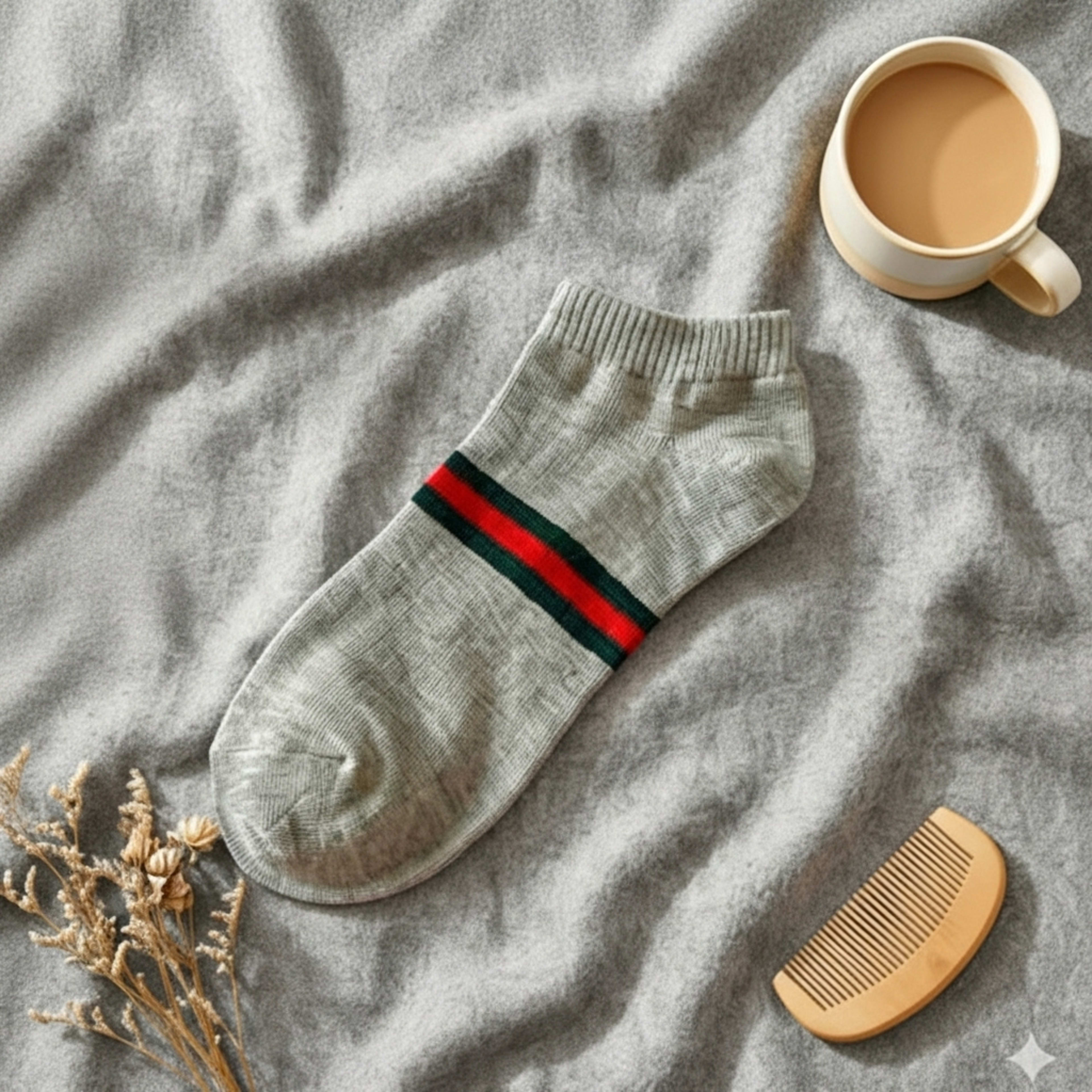 جوارب كلاسيك مخططة قصيرة thumbnail 6